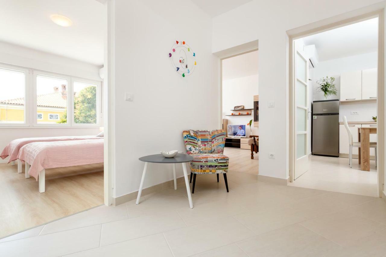 Botun Apartman Free Parking Pula Exteriör bild