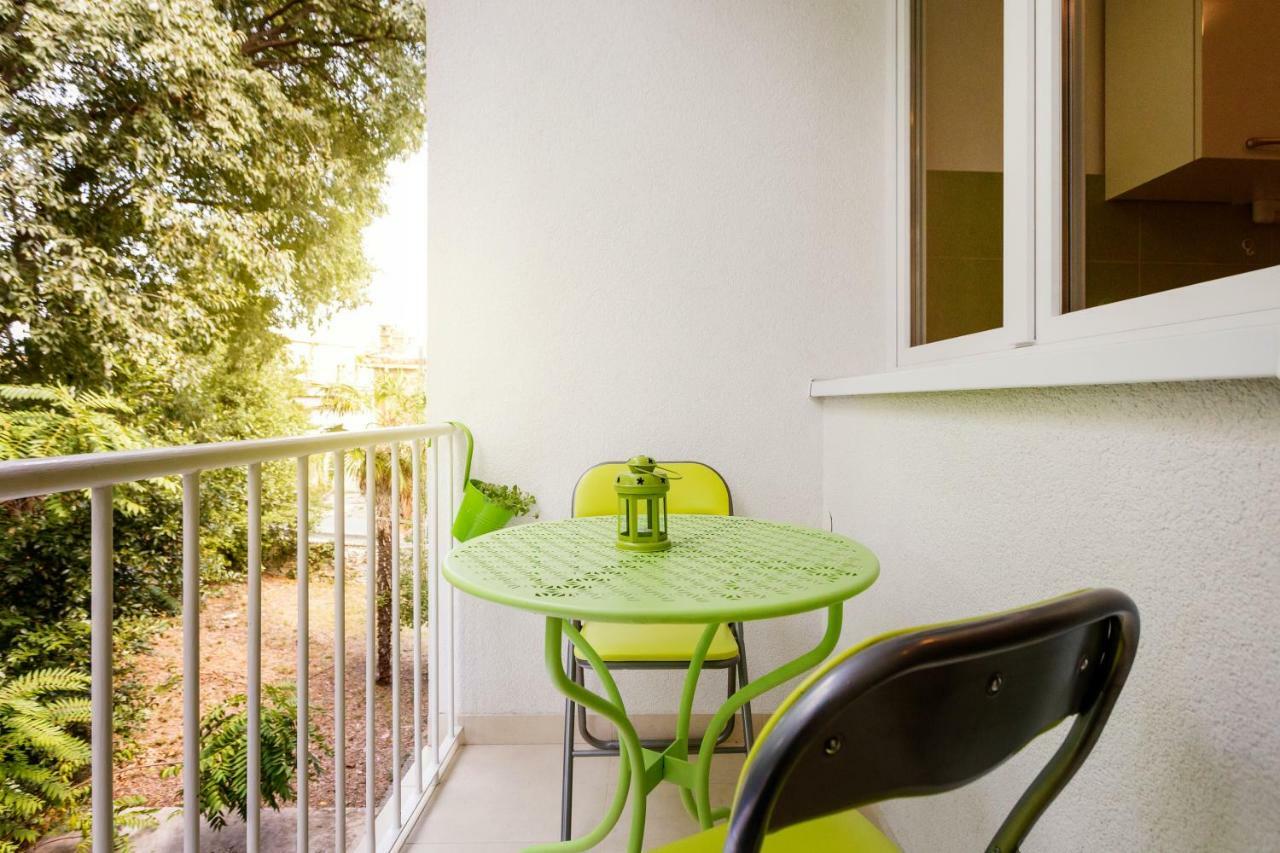 Botun Apartman Free Parking Pula Exteriör bild